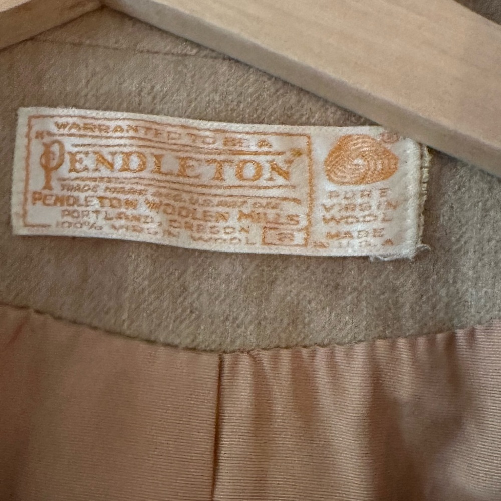 Pendleton Blazer - image 2